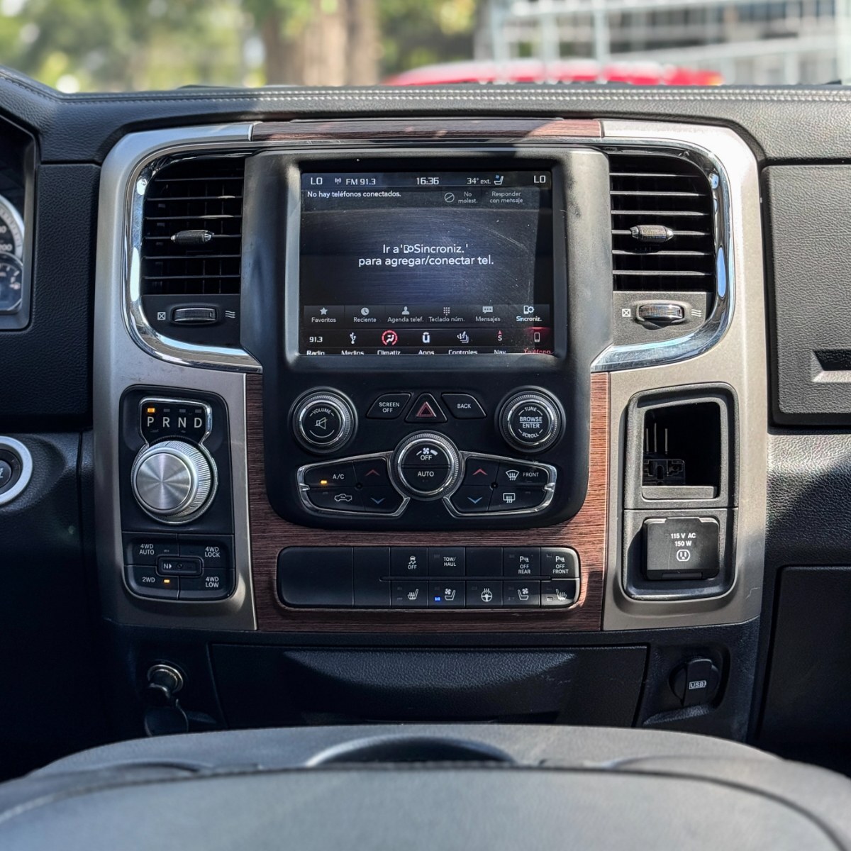 2019 RAM 1500 Laramie miniatura 9