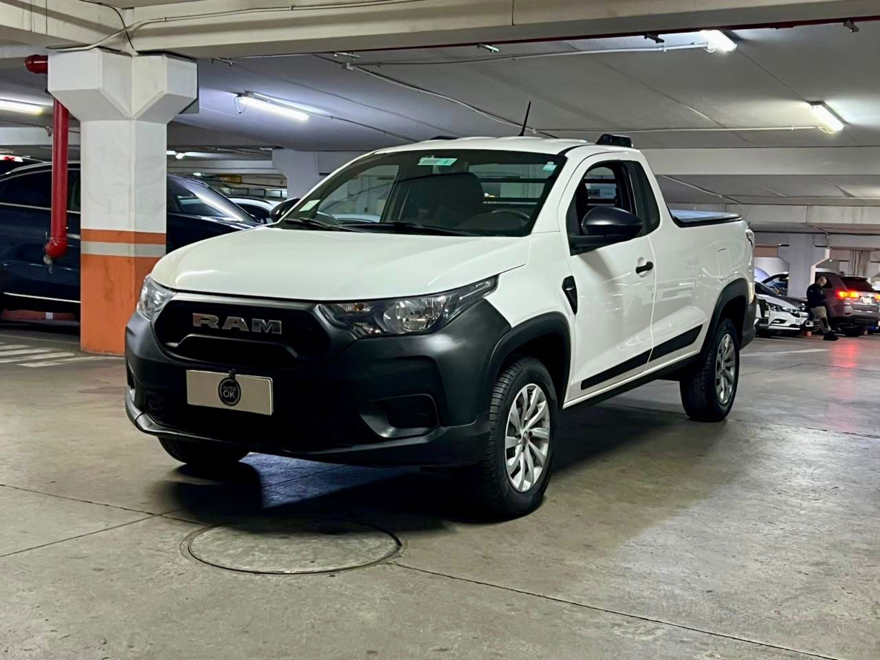 2023 RAM 700 miniatura 3
