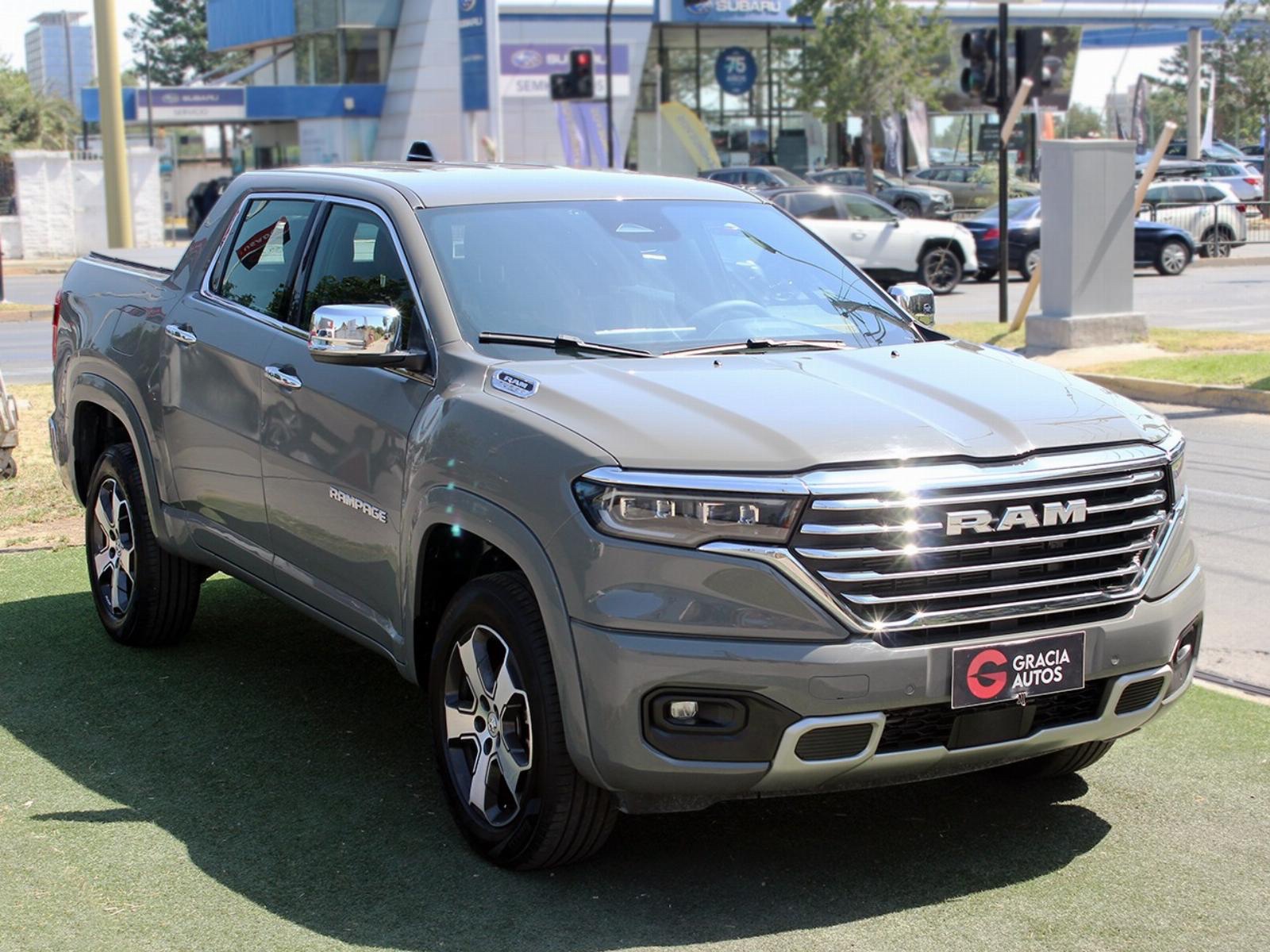 2024 RAM Rampage Laramie miniatura 2