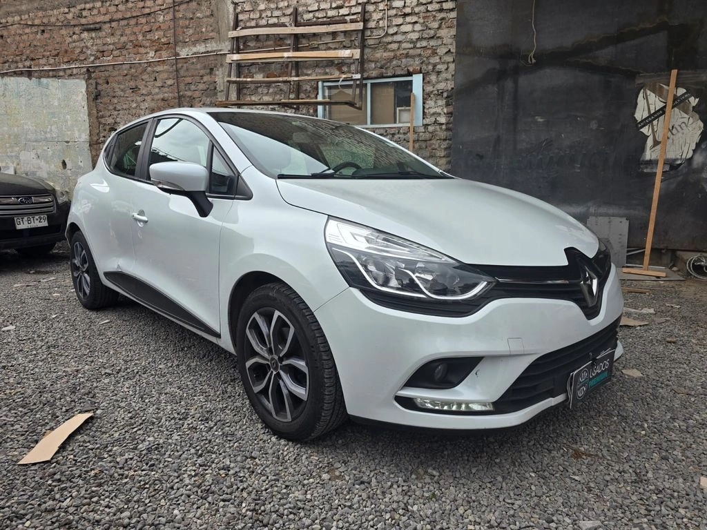 2021 Renault Clio miniatura 3