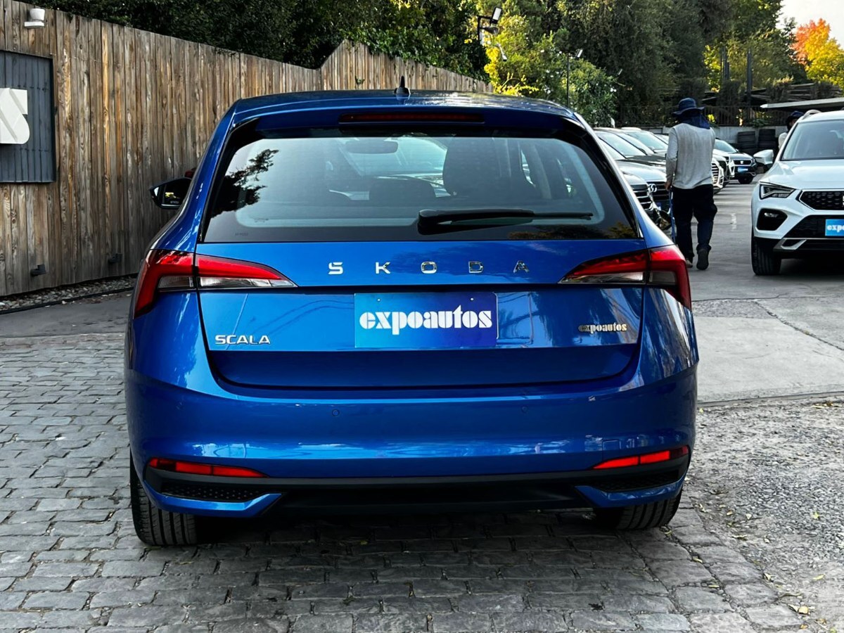 2025 Skoda Scala miniatura 5