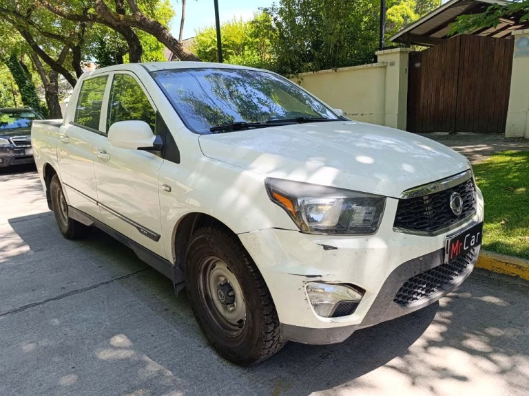 2018 Ssang Yong Actyon Sport miniatura 8
