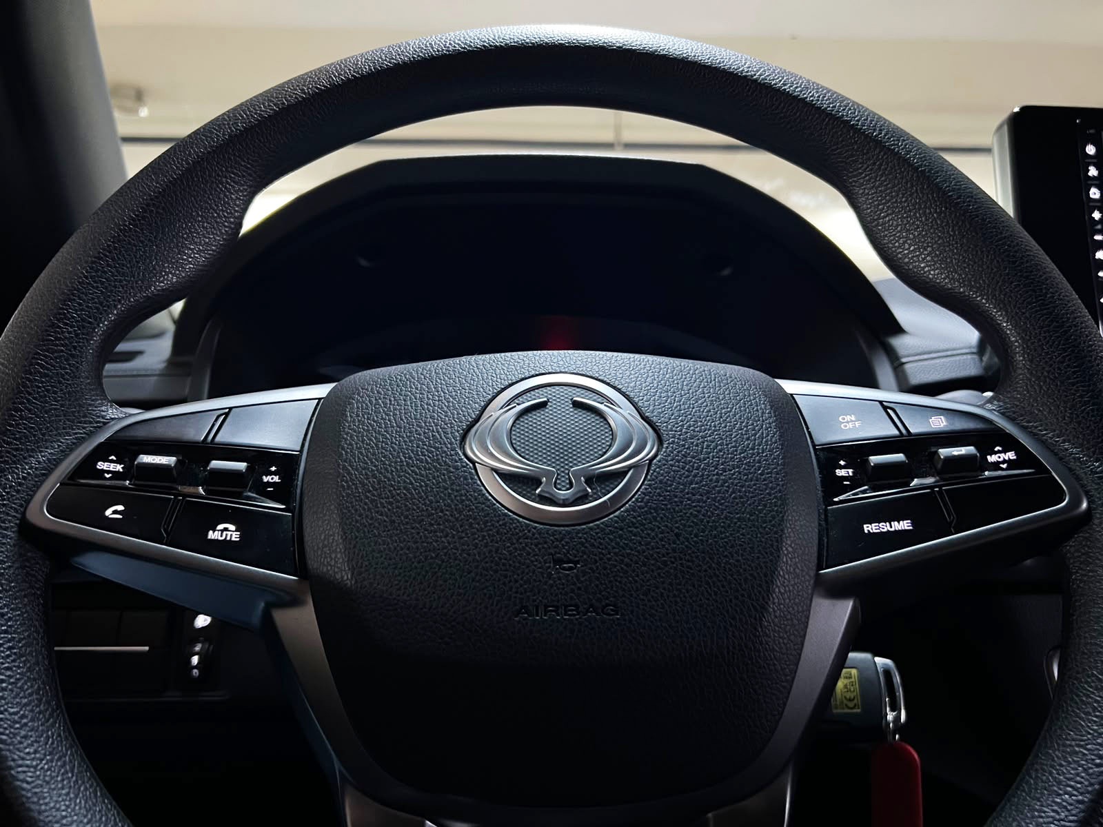 2025 Ssang Yong Musso miniatura 11