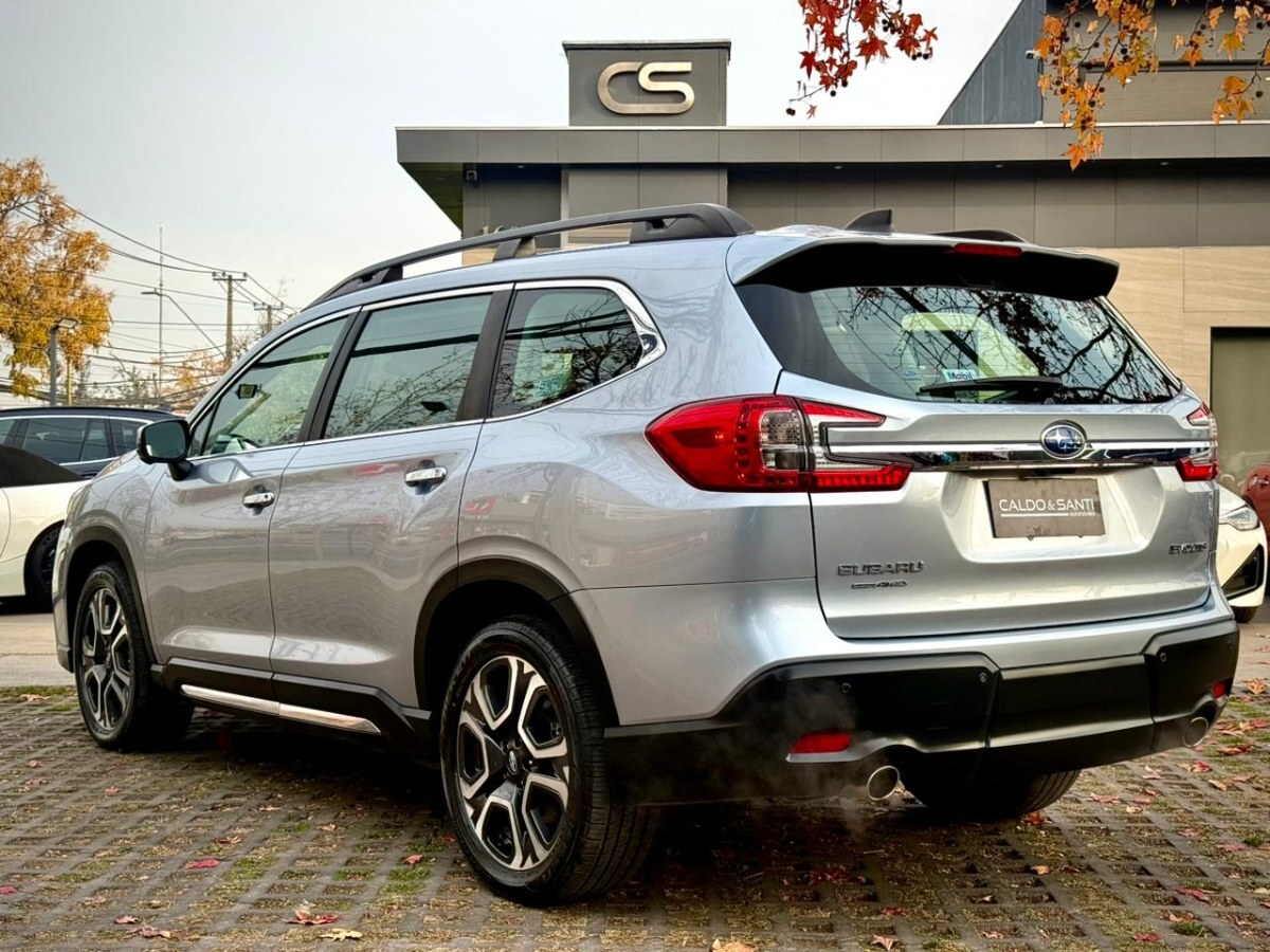 2024 Subaru Evoltis miniatura 3