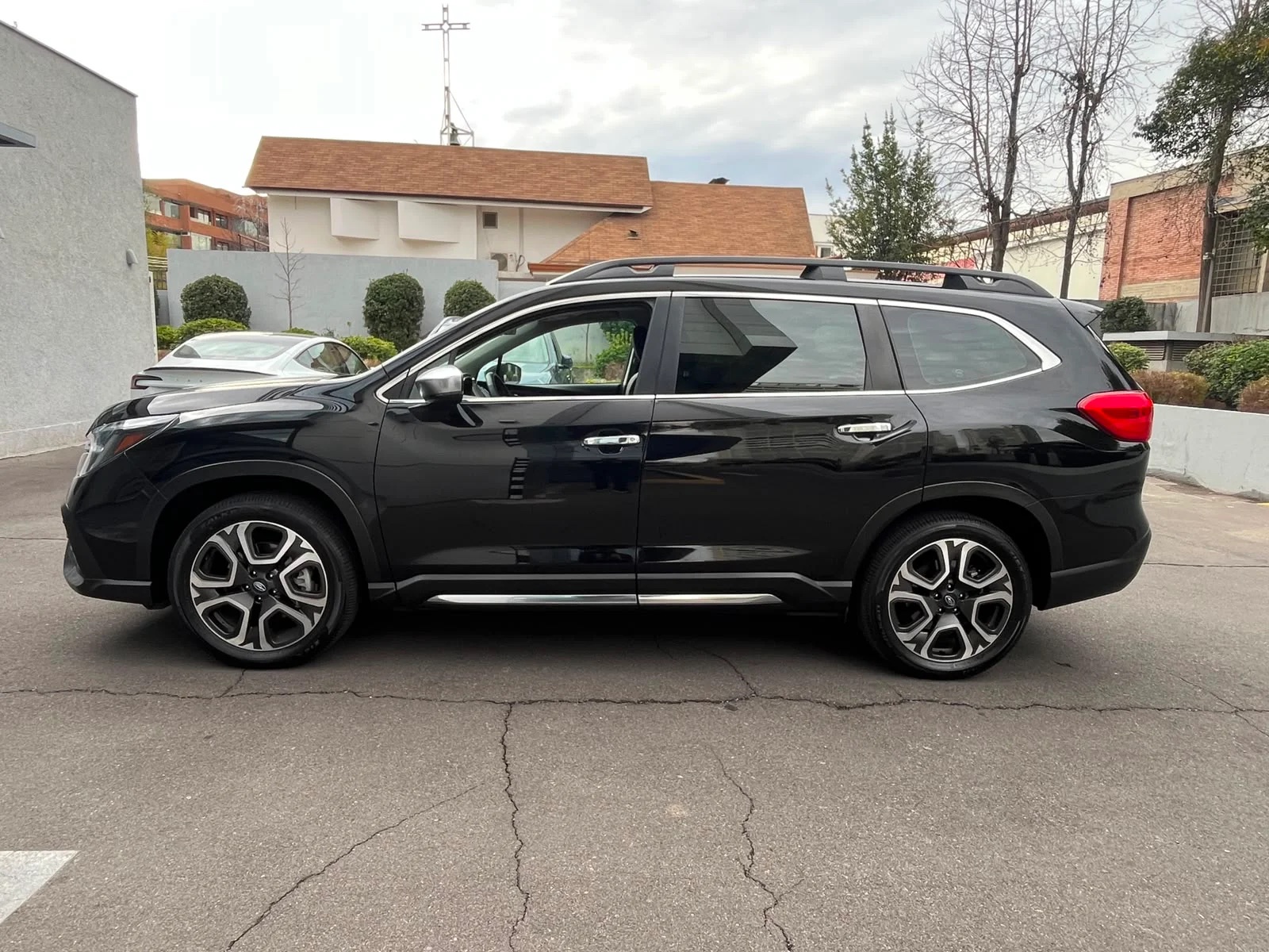 2025 Subaru Evoltis miniatura 2