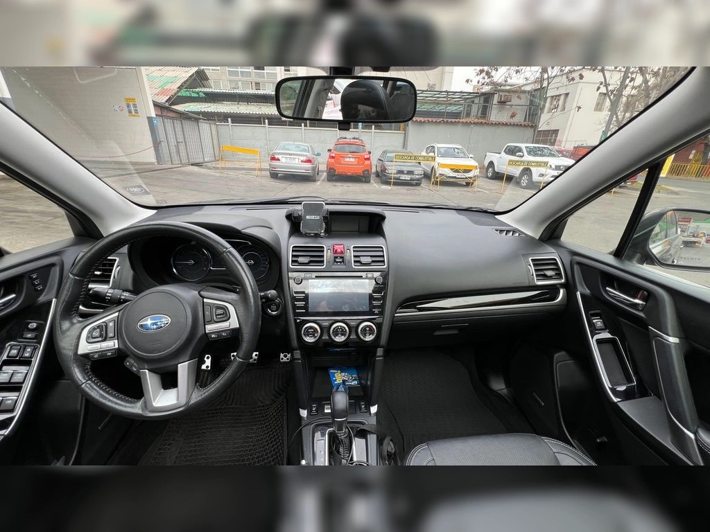 2018 Subaru Forester miniatura 14