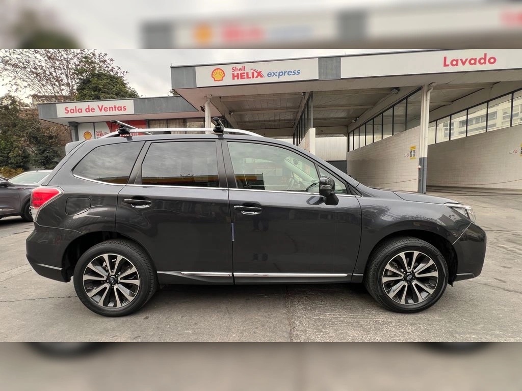 2018 Subaru Forester miniatura 4
