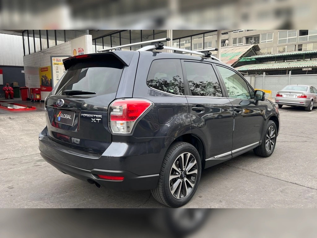 2018 Subaru Forester miniatura 5