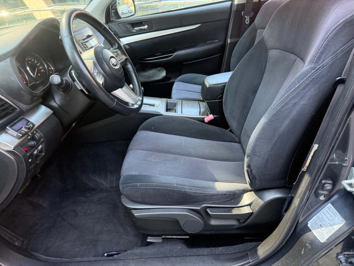 2012 Subaru Outback miniatura 11
