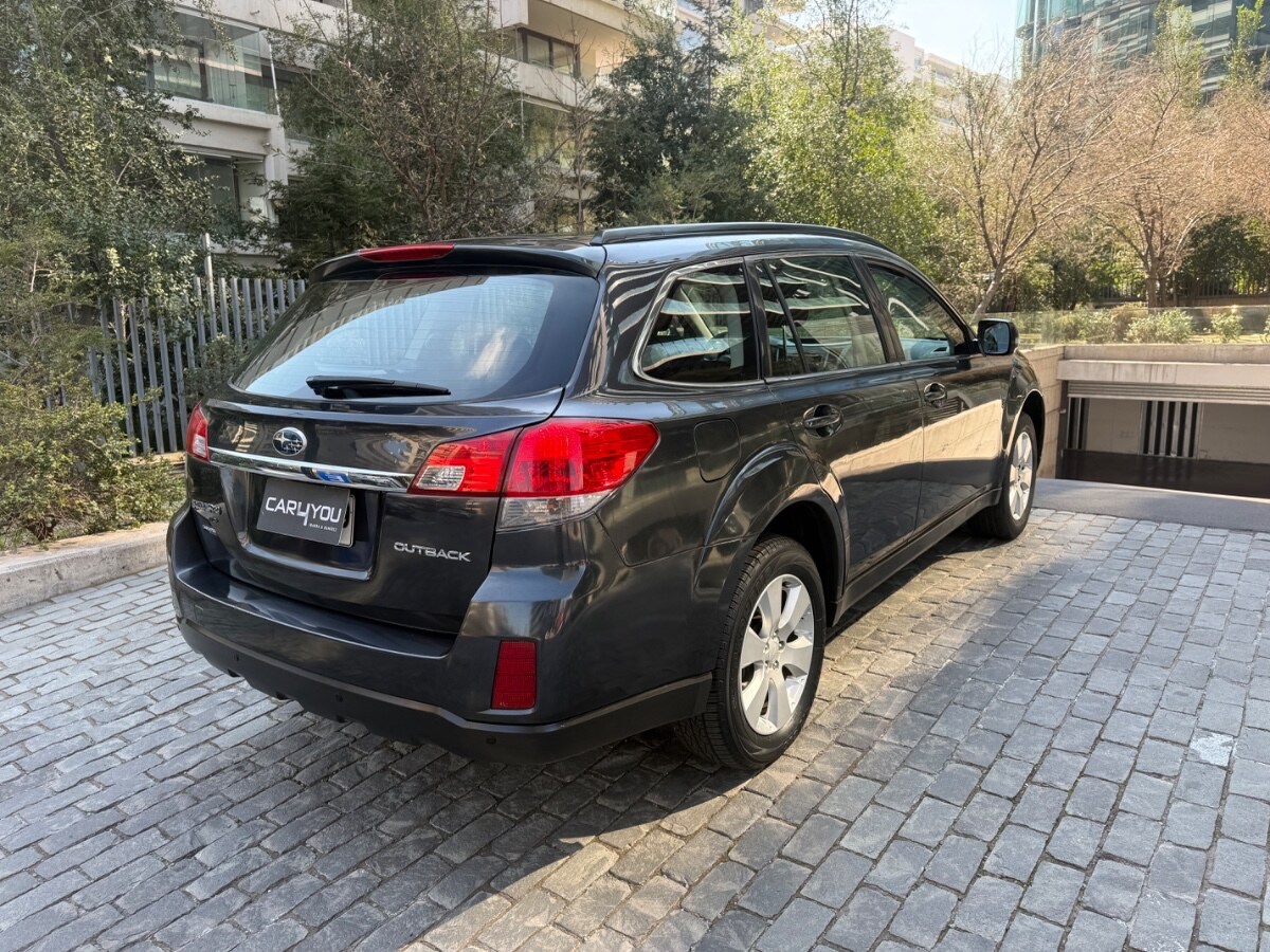 2012 Subaru Outback miniatura 6