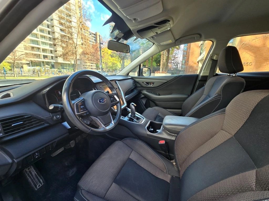2021 Subaru Outback miniatura 12