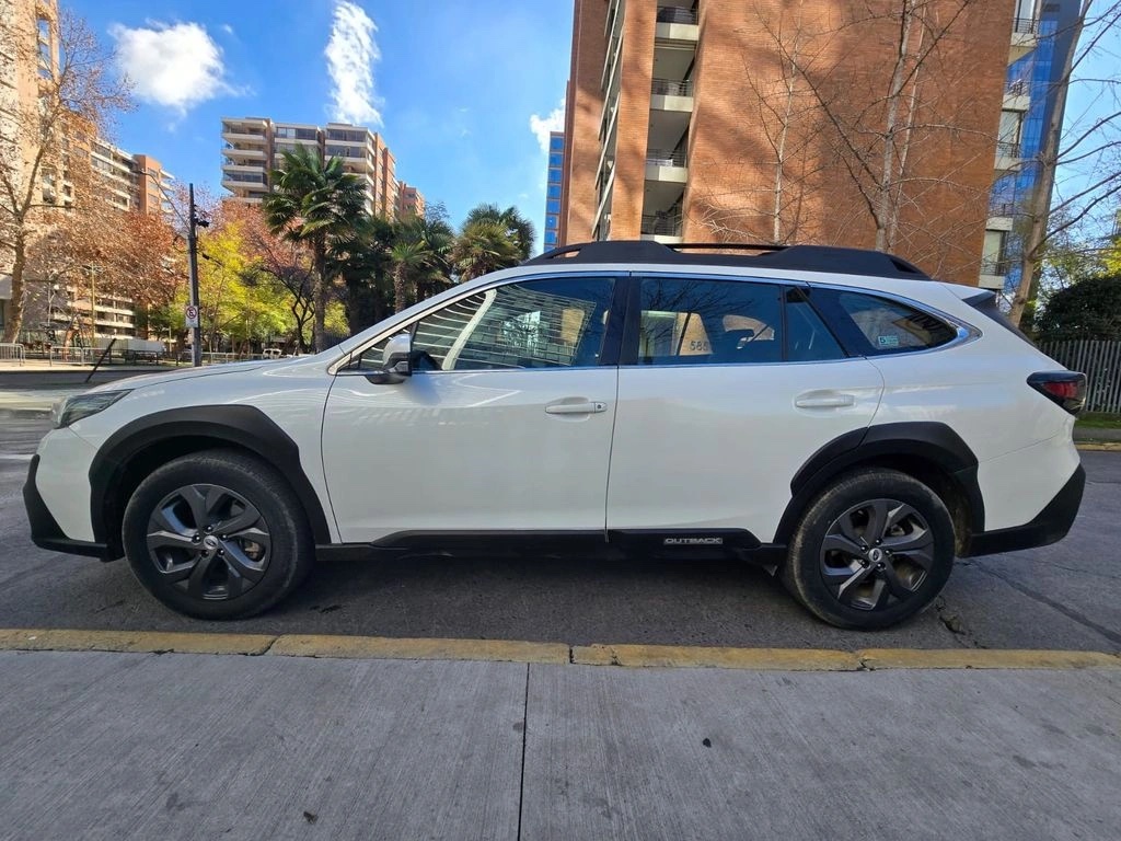 2021 Subaru Outback miniatura 7