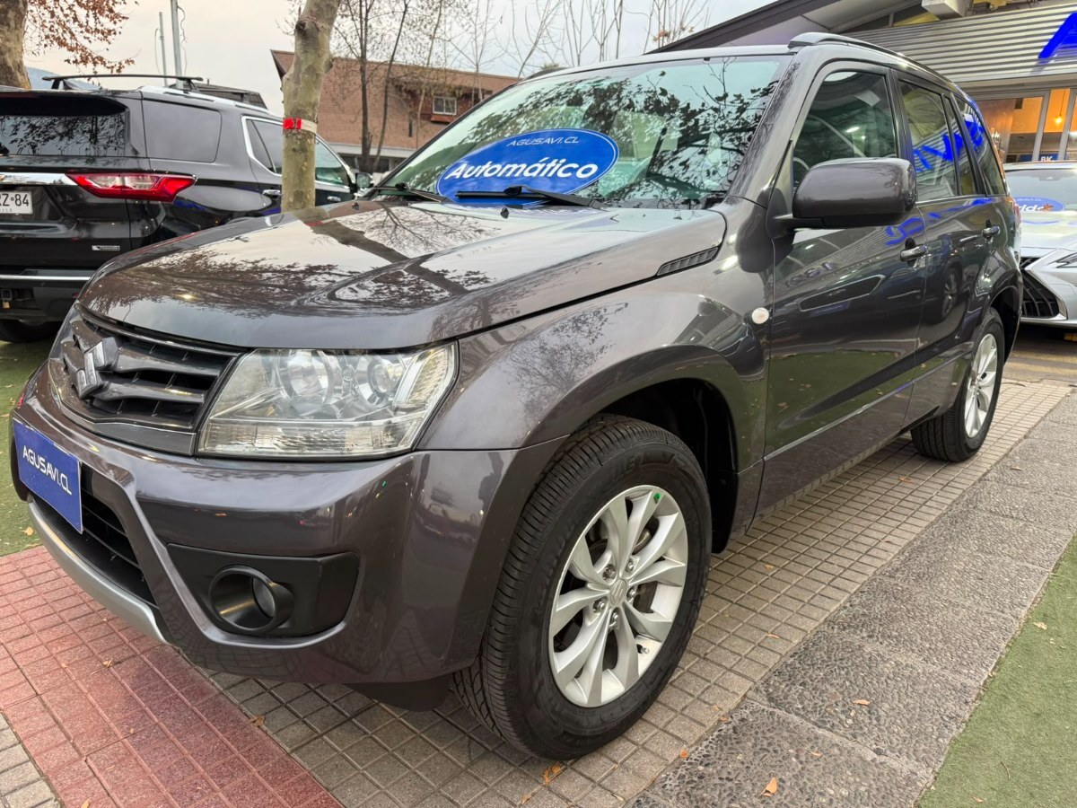2018 Suzuki Grand Nomade imagen 1