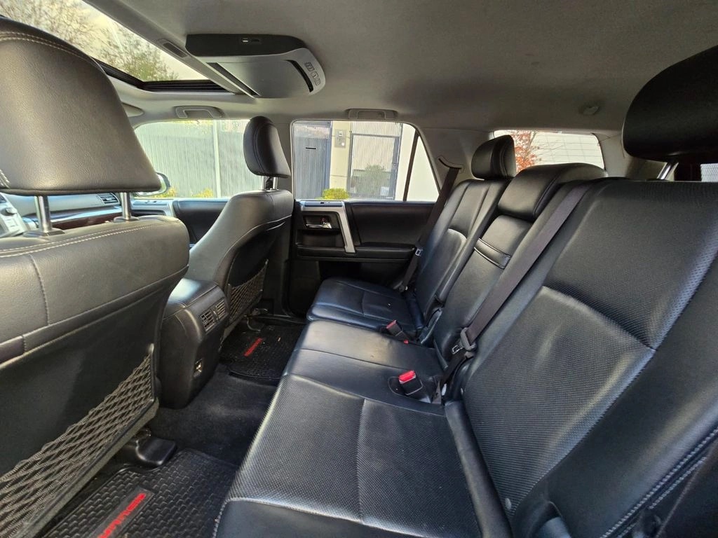 2017 Toyota 4Runner miniatura 8
