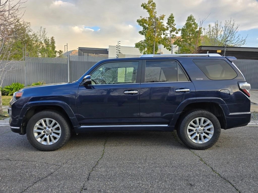 2017 Toyota 4Runner miniatura 9
