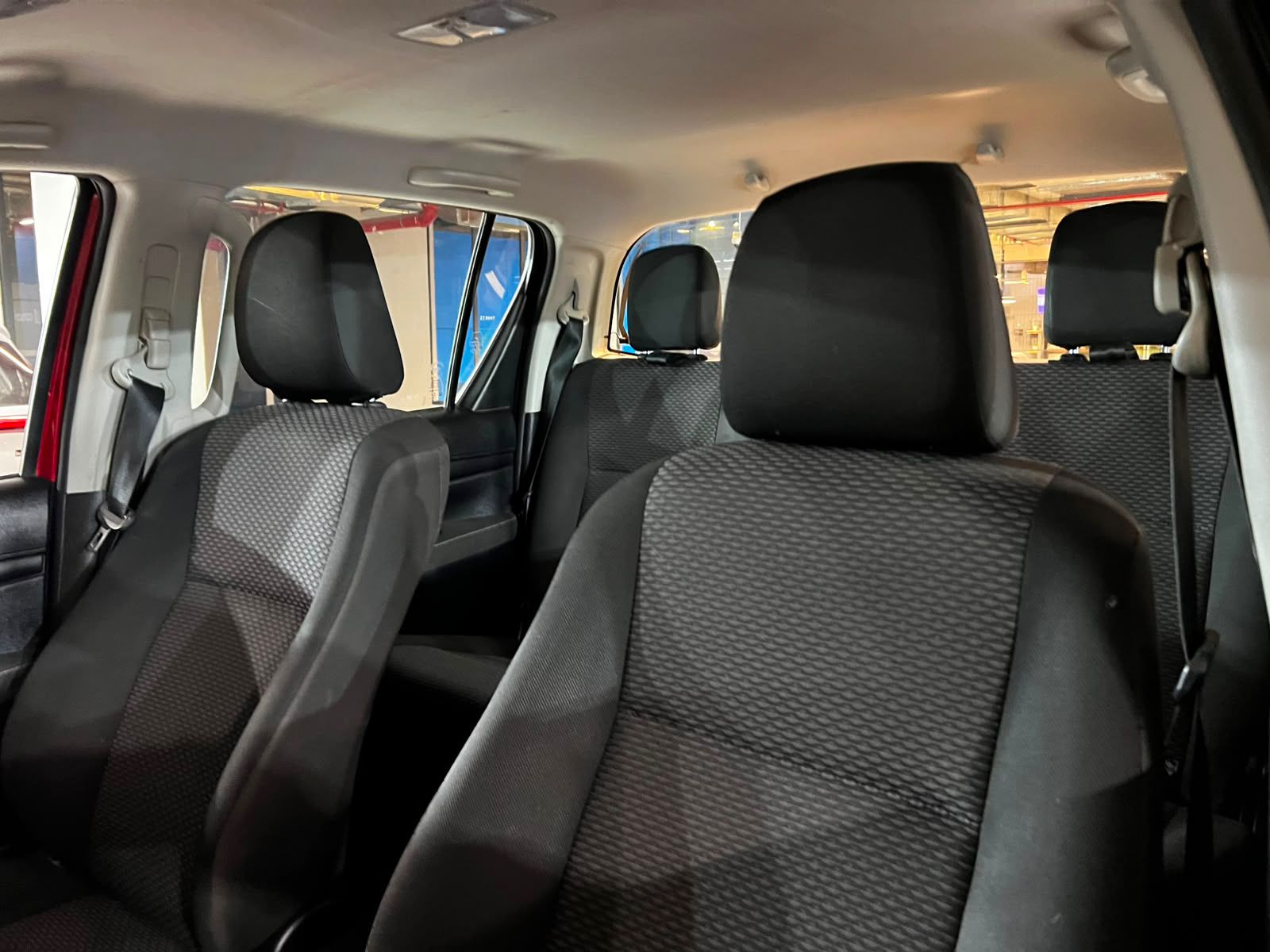 2024 Toyota Hilux miniatura 11