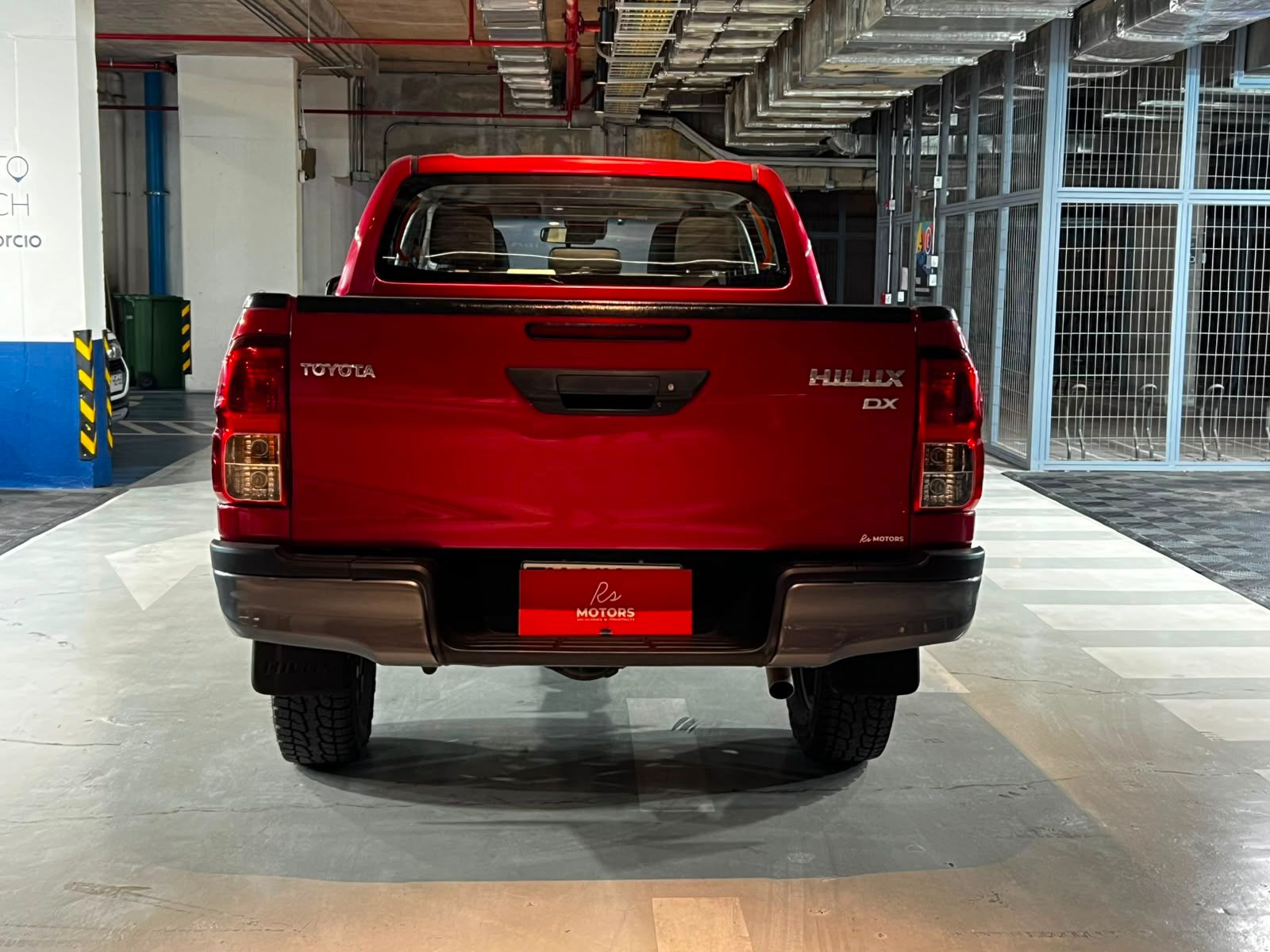 2024 Toyota Hilux miniatura 5