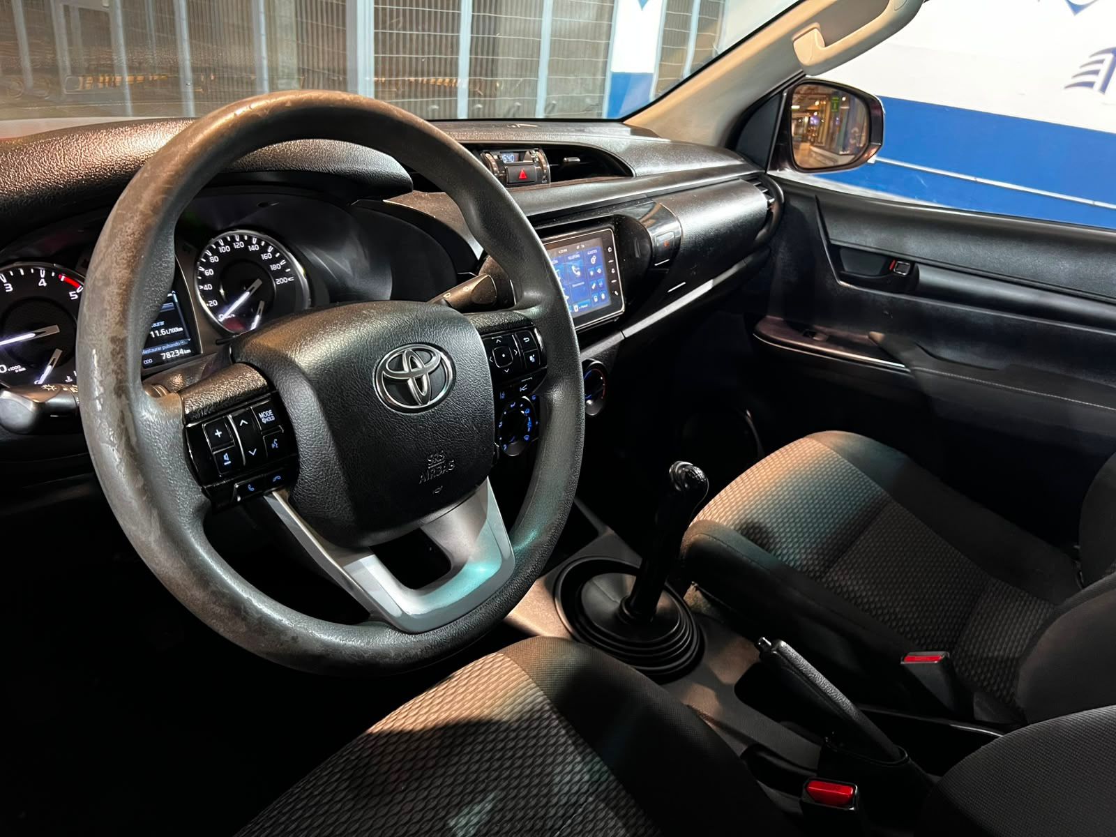 2024 Toyota Hilux miniatura 7