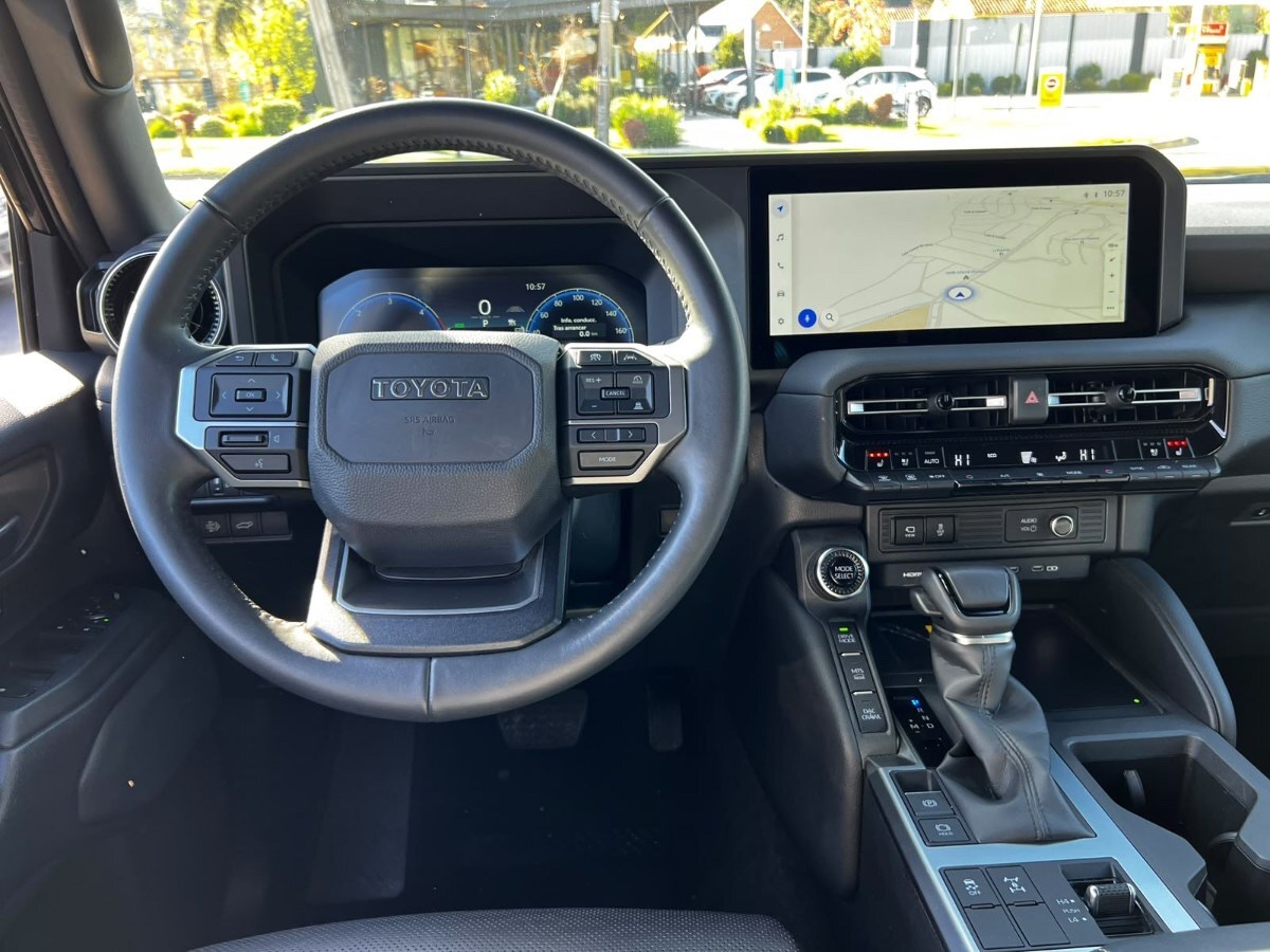 2025 Toyota Land Cruiser Prado miniatura 10