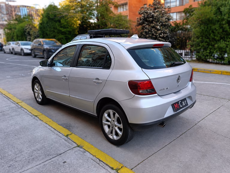 2012 Volkswagen Gol miniatura 8