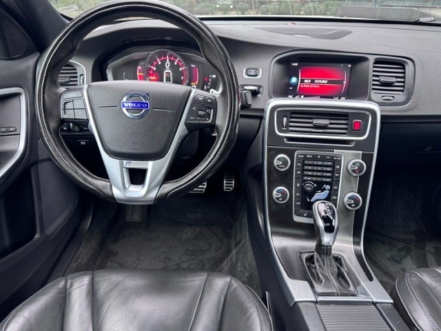 2018 Volvo S60 T6 miniatura 11