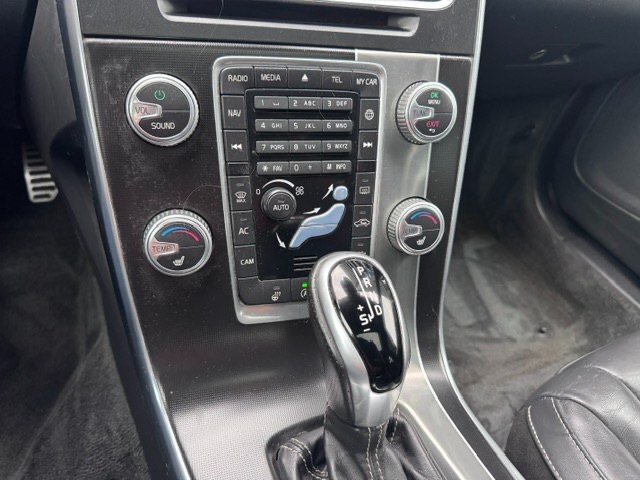 2018 Volvo S60 T6 miniatura 14