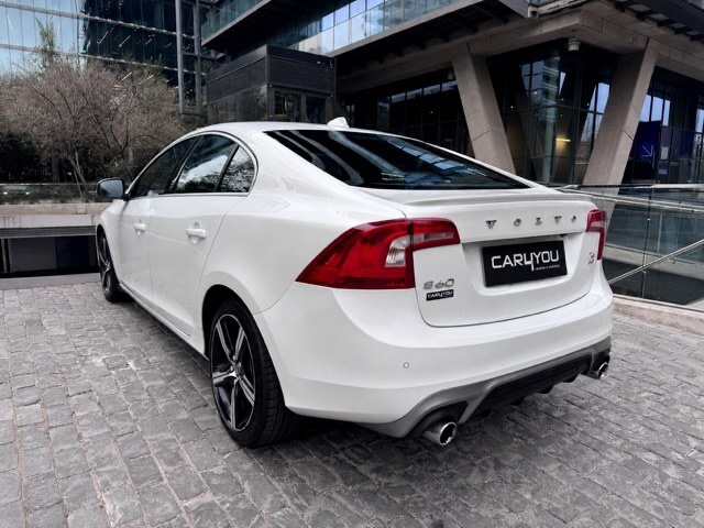 2018 Volvo S60 T6 miniatura 6