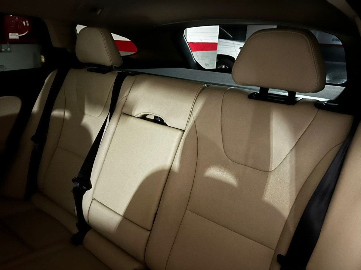 2019 Volvo V60 Cross Country miniatura 13