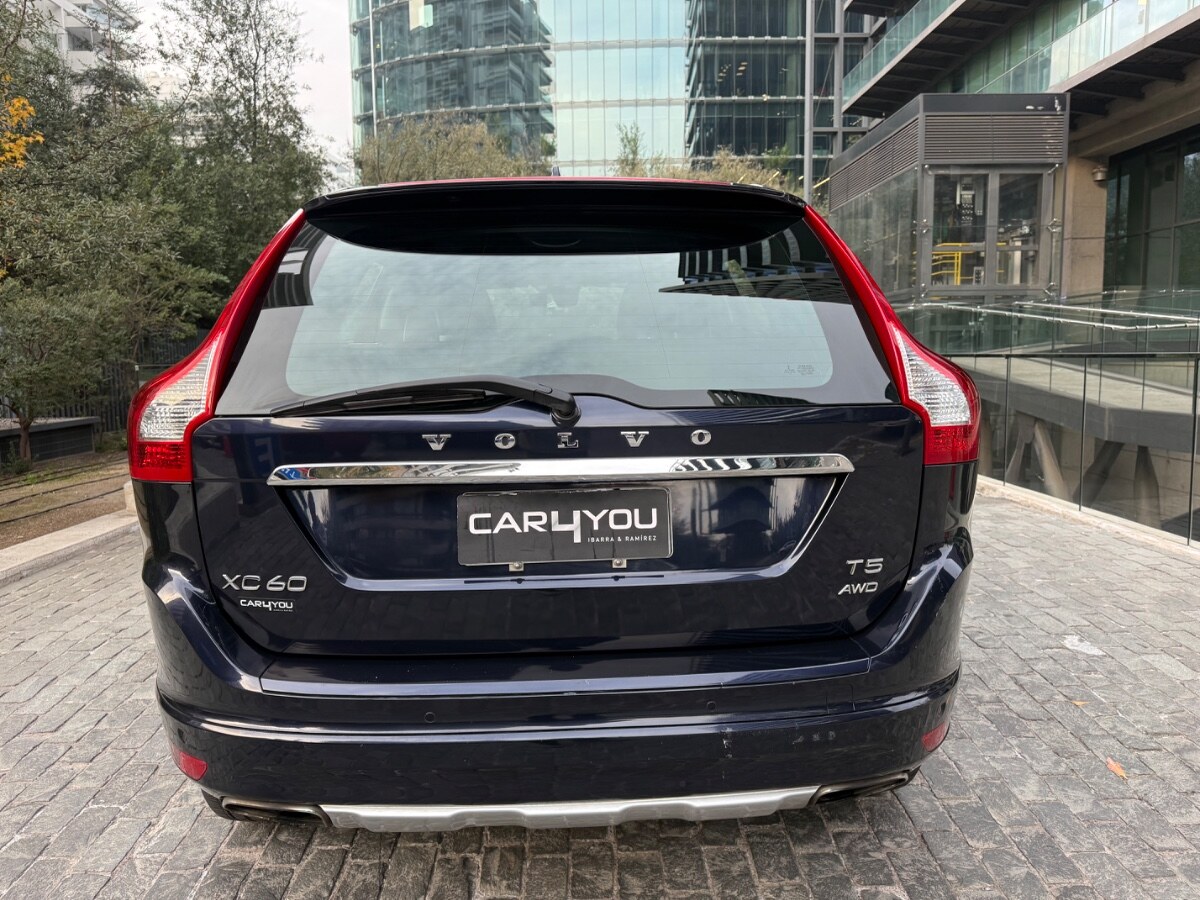 2017 Volvo XC60 T5 miniatura 7
