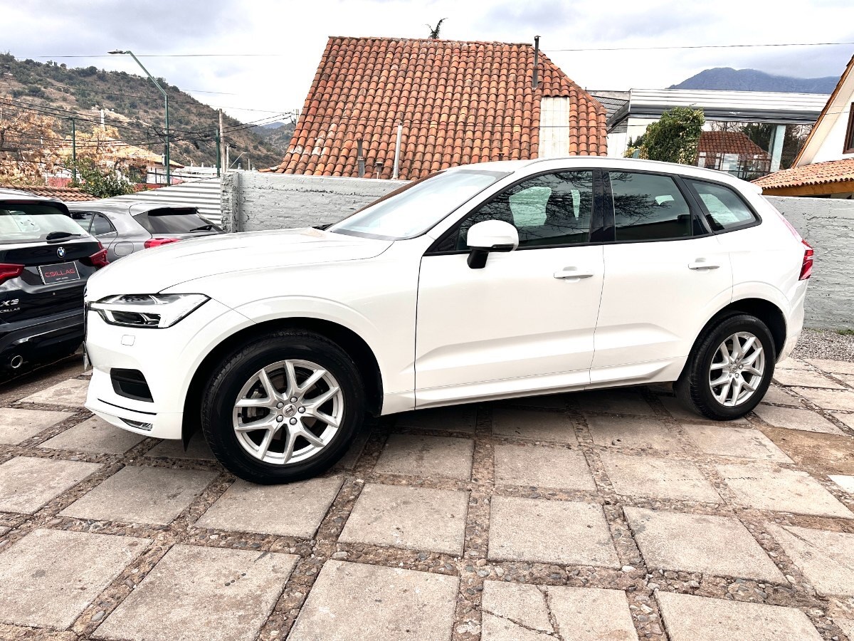 2019 Volvo XC60 T5 miniatura 4