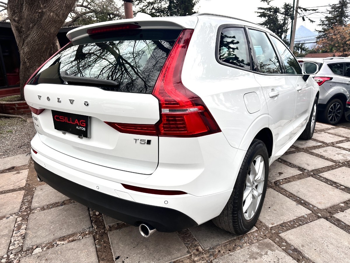 2019 Volvo XC60 T5 miniatura 8